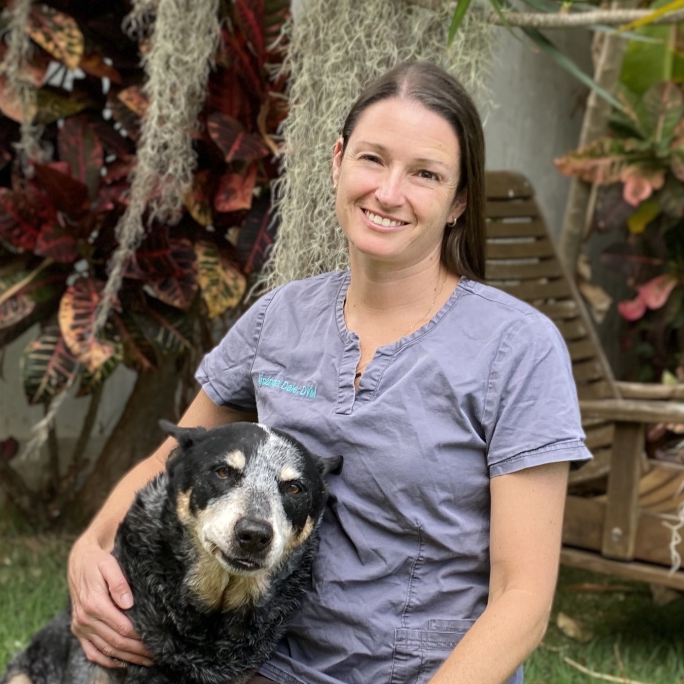 Dr. Dale and her dog Reggie - Dale Mobile Veterinary Clinic serves Waimanalo, Kailua, Kaneohe, Ahuimanu, Kahaluu, Waikane, Waiahole, Kaaawa, Laie, Punaluu, Kahuku.